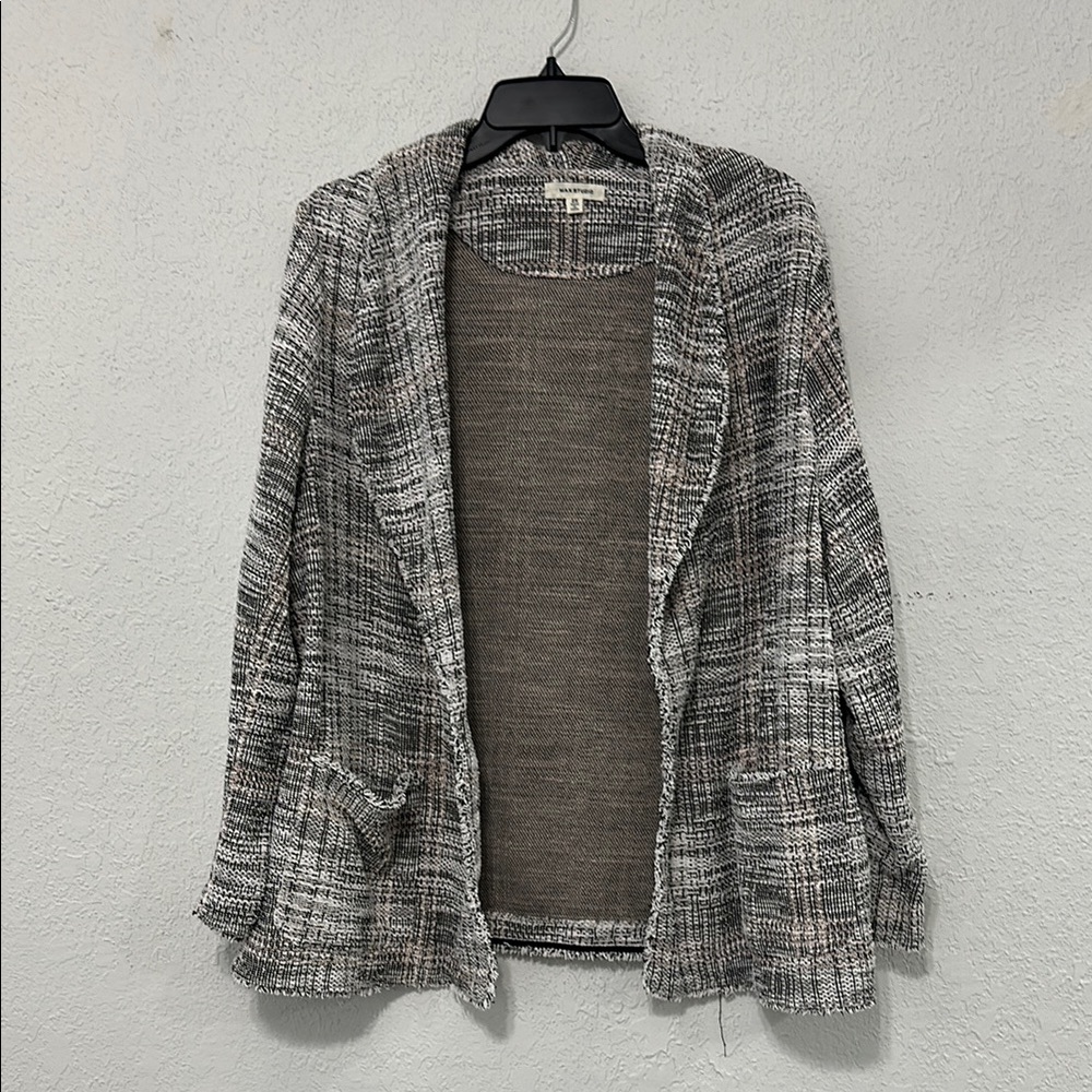 ⭐️ 3/$12 Max Studio tweed blazer